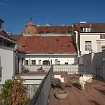 Prague Days - Private Terrace - Spacious Studio - Hip District